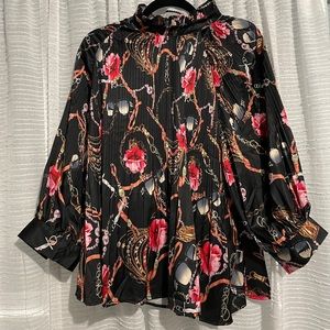 Excellent blouse for work!!!